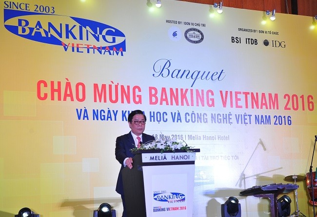 Ông Nguyễn Kim Anh - Phó Thống đốc NHNN, Chủ tịch Hội đồng Khoa học và Công nghệ ngành Ngân hàng phát biểu tại buổi lễ.