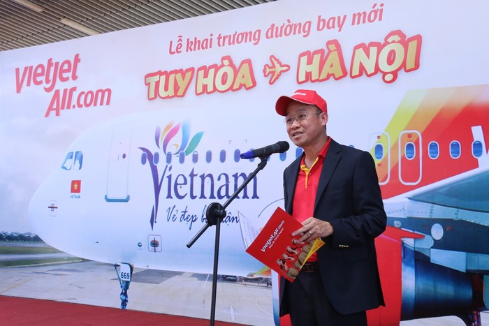 Ông Lưu Đức Khánh - Giám đốc Điều hành Vietjet phát biểu tại lễ khai trương đường bay mới.