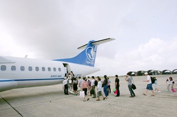 Yêu cầu làm rõ dấu hiệu cố ý làm trái quy định của pháp luật trong việc thành lập Công ty Cổ phần Hàng không SkyViet trên cơ sở tái cơ cấu VASCO của Tổng công ty Hàng không Việt Nam (Vietnam Airlines - VNA).