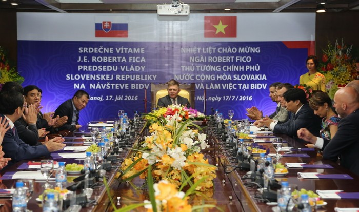Thủ tướng nước Cộng hòa Slovakia Robert Fico thăm và làm việc với BIDV ảnh 1