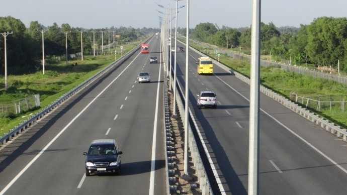 Nhiều băn khoăn tại dự án cao tốc Bắc - Nam - ảnh nguồn: Báo giao thông