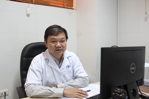 Ths.BS Trịnh Xuân Vinh, Trưởng khoa Khám bệnh – Bệnh viện Da liễu Trung ương. Ảnh: Lê Phương