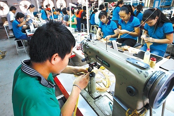 Để nâng cao năng lực cạnh tranh quốc gia của Việt Nam phải cải thiện môi trường kinh tế vĩ mô - ảnh nguồn Diễn đàn đầu tư