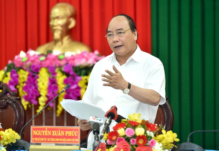 Thủ tướng Nguyễn Xuân Phúc liên tục yêu cầu các bộ, ngành, địa phương phát huy tốt vai trò nhiệm vụ được giao, phụ vụ tốt cho người dân và doanh nghiệp. VGP/Quang Hiếu.