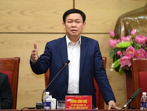 Phó Thủ tướng Vương Đình Huệ, Trưởng Ban Chỉ đạo của Chính phủ xử lý tồn tại, yếu kém của một số doanh nghiệp ngành công thương - Ảnh: VGP/Quang Hiếu.