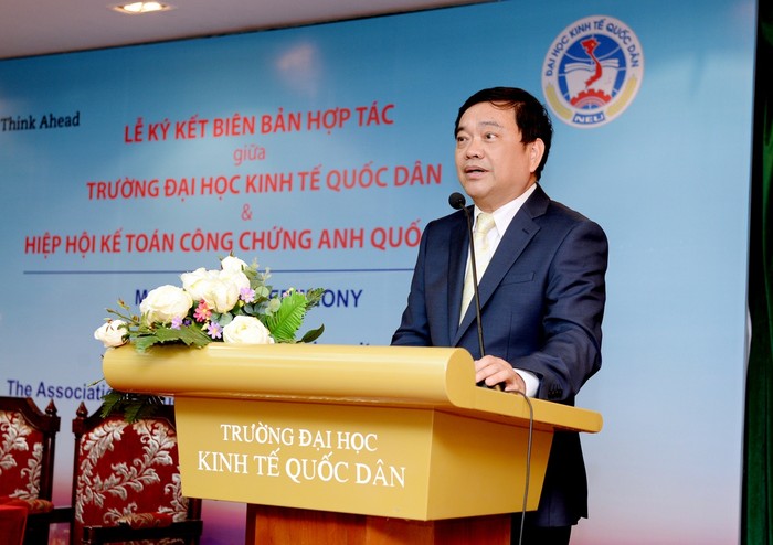 Giáo sư - Tiến sĩ Trần Thọ Đạt - Hiệu trưởng Trường Đại học Kinh tế Quốc dân - ảnh nguồn Đại học kinh tế Quốc dân.