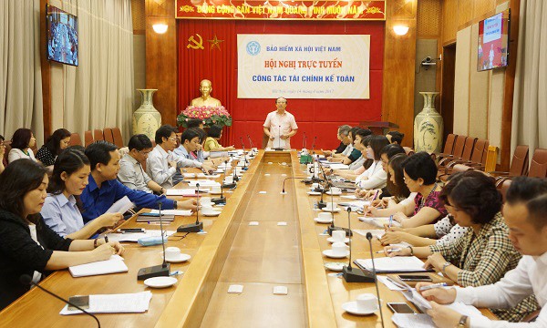 Quang cảnh Hội nghị trực tuyến về công tác tài chính- kế toán với bảo hiểm xã hội 63 tỉnh, thành phố - ảnh nguồn Bảo hiểm xã hội Việt Nam.