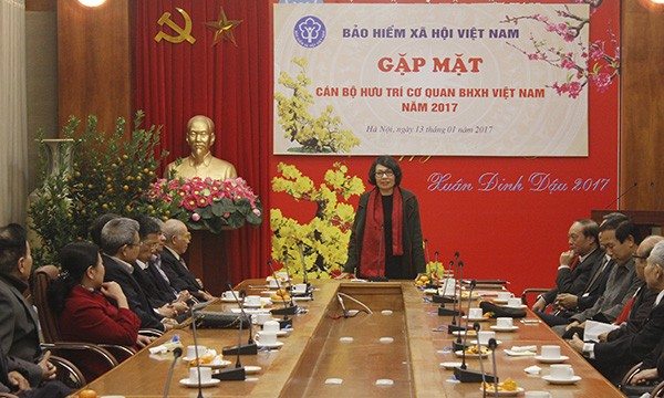 Thứ trưởng, Tổng Giám đốc Bảo hiểm xã hội Việt Nam Nguyễn Thị Minh phát biểu tại buổi gặp mặt - ảnh nguồn Bảo hiểm xã hội Việt Nam.