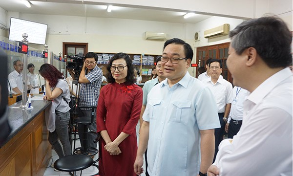 Bí thư Thành ủy Hà Nội thăm và làm việc với Bảo hiểm xã hội Hà Nội - Bảo hiểm xã hội Việt Nam