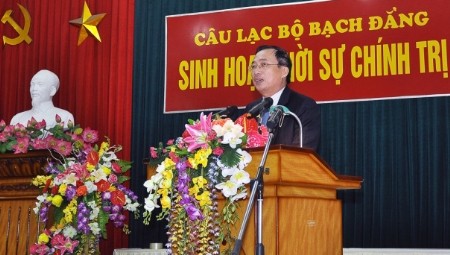 Ông Nguyễn Văn Thành - Bí thư Thành ủy TP. Hải Phòng nói chuyện tại CLB Bạch Đằng ngày 17/2.