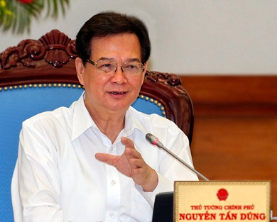 Thủ tướng Nguyễn Tấn Dũng yêu cầu Bộ GTVT và Bộ Nội vụ phải giải trình vấn đề liên quan đến việc bổ nhiệm ông Dương Chí Dũng trước ngày 31/5