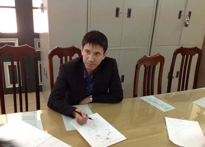 Nguyễn Mạnh Hà (Phó Chủ tịch HĐQT, Trưởng phòng kỹ thuật) phụ trách quản trị trang web Muaban24.vn