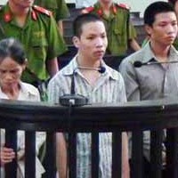 Các bị cáo tại tòa - Ảnh: báo Nhân Dân