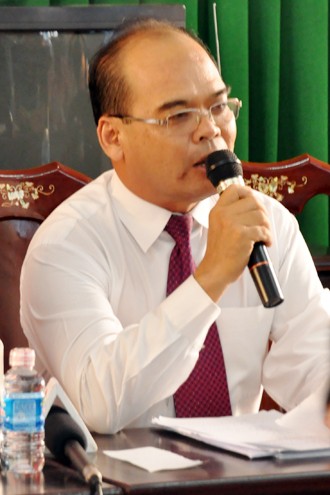 Thẩm phán Nguyễn Hòa Bình người giữa vai trò chủ tọa phiên tòa xét xử bà Trần Thúy Liễu.
