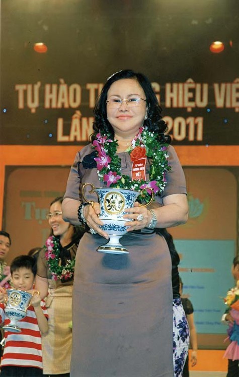 Bà Diệu Hiền tự hào về thương hiệu Việt.