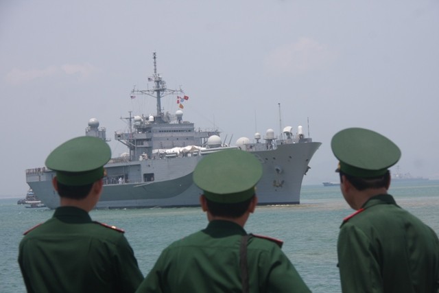 Hoạt động trao đổi Hải quân lần này đánh dấu lần thứ 3 Hải quân Mỹ ghé thăm và giao hữu tại TP Đà Nẵng.