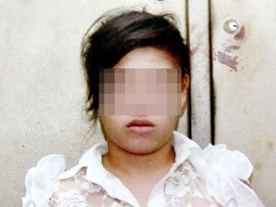 Nữ bán dâm tuổi 12 tại cơ quan điều tra