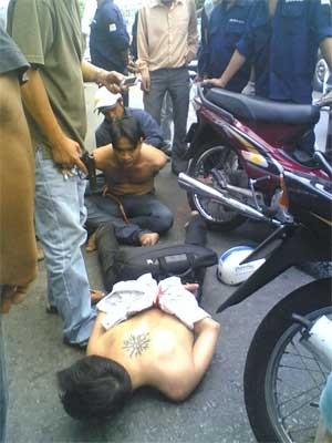CSHS đặc nhiệm bắt cướp trên đường phố Sài Gòn. Ảnh: CTV