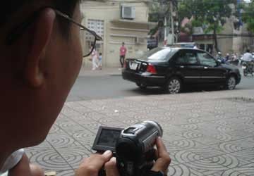 Năm 2013, CSGT tăng cường sử dụng camera để phát hiện, xử lý người vi phạm giao thông.