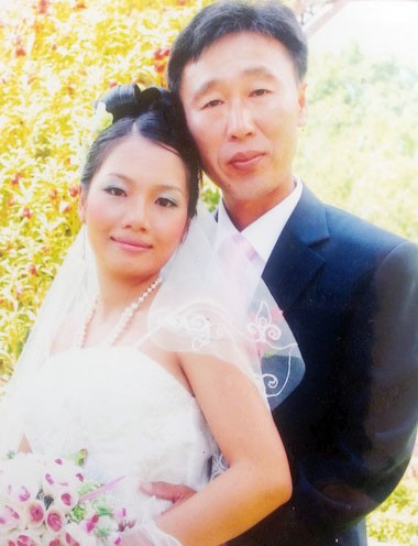 Ảnh cưới của vợ chồng Trinh hơn 4 năm trước.