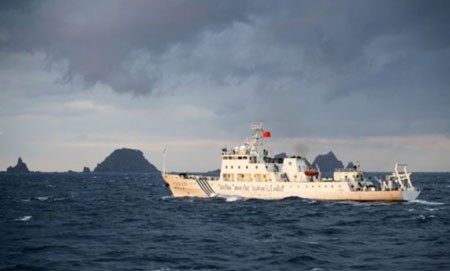 Một tàu hải giám Trung Quốc.