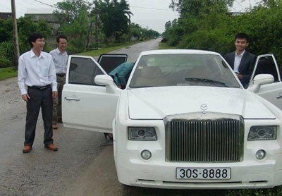 Xuất hiện Rolls-Royce "nhái" tại Việt Nam ảnh 1
