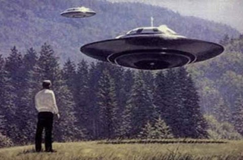 Hiện tượng UFO cho đến nay vẫn chưa có lời giải xác đáng.
