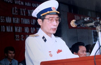 Chuẩn Đô đốc hải quân Lê Kế Lâm