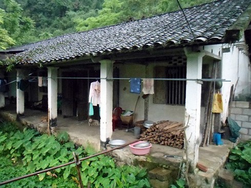 Căn nhà cũ kĩ của HH Triệu Thị Hà.