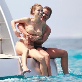 Mới đây, Mario Gotze cùng bạn gái nghỉ mát tại hòn đảo nổi tiếng Ibiza của Tây Ban Nha.