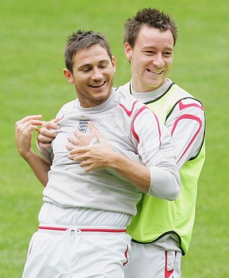 Terry làm gì Lampard đây?