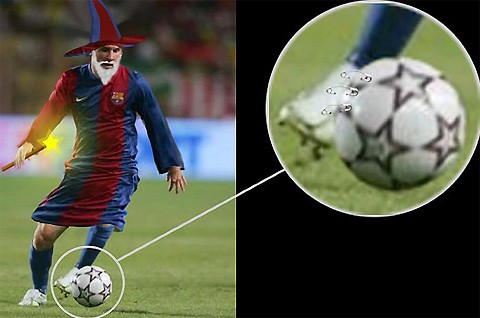 Khả năng đi bóng siêu việt của Messi được ví với một phù thủy và trái bóng như được gắn ghim trong chân ngôi sao người Argentina.