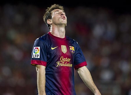 Kiểu chu mỏ nuối tiếc khi không ghi được bàn thắng của Messi…