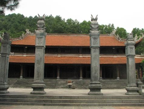 Một ngôi chùa trong khuôn viên học viện Phật Giáo