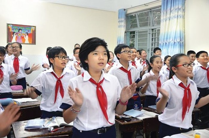 Ban giám hiệu nhà trường vì chuyện hoa hồng màđể xảy ra nhiều tiêu cực trong nhà trường (Ảnh chỉ mang tính minh họa: http://thoitrangdongphuc.net)