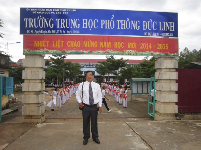 Thầy giáo Dương Thy Phan cựu giáo viên trường trung học ở Bình Thuận (Ảnh nhân vật cung cấp)