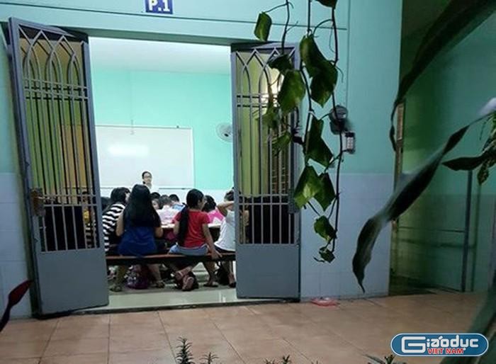 Một hoạt động dạy thêm, học thêm ở Thành phố Hồ Chí Minh (ảnh minh họa: P.L)