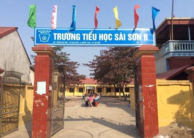 Trường Tiểu học Sài Sơn B - nơi xảy ra sự việc giáo viên tố bị "trù dập" trong công tác (Ảnh chỉ mang tính chất minh họa, nguồn: Website nhà trường)