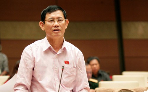 Ông Nguyễn Ngọc Phương phát biểu tại kỳ họp thứ 8 Quốc hội khóa XIII (Ảnh: Duy Linh)