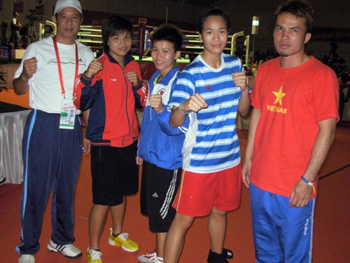 Cac nữ võ sĩ của Việt Nam sẽ bước vào chơi trận chung kết.