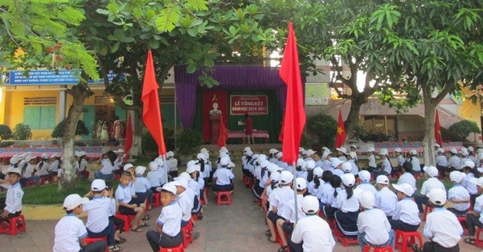 Năm học này, tại tỉnh Nam Định nhức nhối tình trạng lạm thu (Ảnh:N.D)