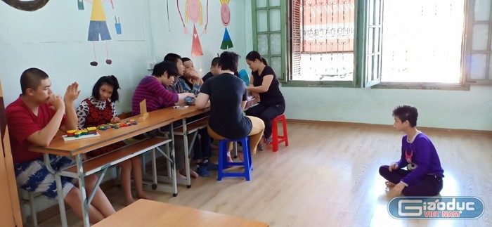 Lớp học dành cho trẻ khuyết tật tại trung tâm Phúc Tuệ (Ảnh:V.N)