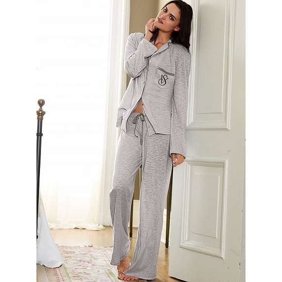 Một bộ pyjama bằng chất liệu cotton, bạn đã nghĩ tới bao giờ chưa?