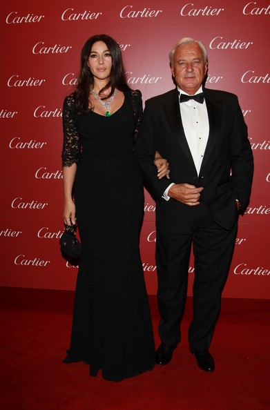 Monica Bellucci và ông Bernard Fornas, Tổng giám đốc Cartier.