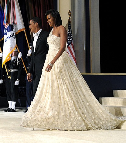 Trong khoảnh khắc quan trọng nhất của tổng thống Barack Obama, bà Michelle Obama đã lựa chọn trang phục của Jason Wu, và điều này đã làm thay đổi cả sự nghiệp của nhà thiết kế trẻ tuổi.
