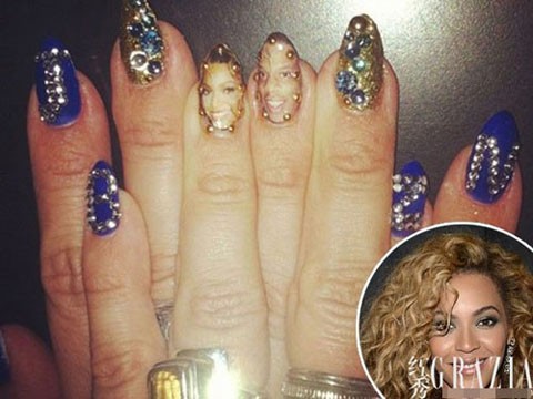 Beyonce vẽ chân dung của người yêu Jay-Z lên móng tay.