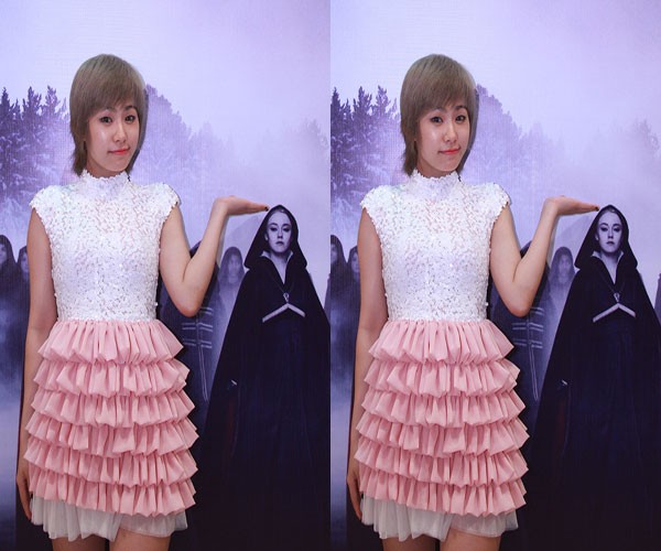 Trong buổi chiếu phần 2 của bộ phim Hừng Đông ngày 15/11 tại trung tâm thương mại Crescent Mall , cô xuất hiện với bộ váy áo công chúa, style của cô khá khó hiểu