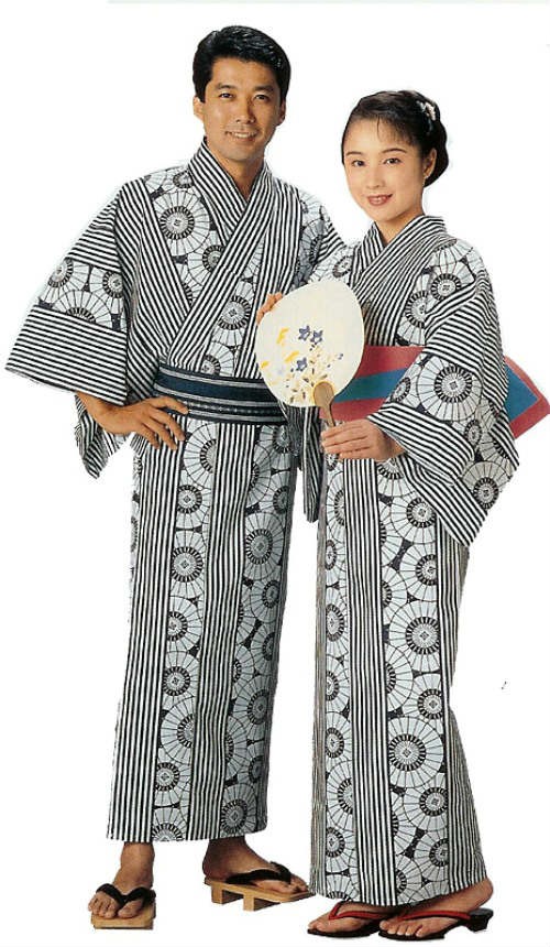Guốc Geta là phụ kiện không thể thiếu của người Nhật Bản khi diện kimono hoặc yukata