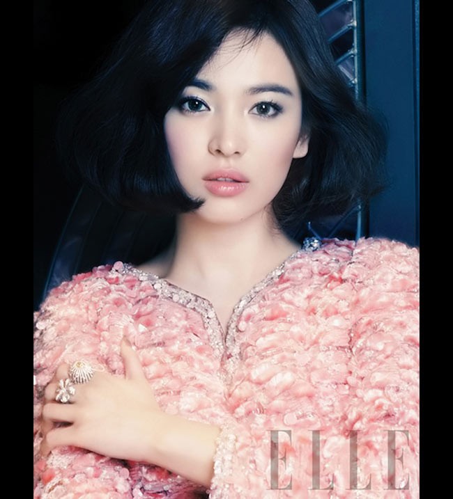 1. Song Hye Kyo đã trở thành biểu tượng sắc đẹp không chỉ riêng ở Hàn Quốc mà còn trên khắp thế giới vì vẻ đẹp mong manh