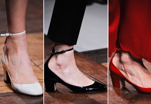 Giày đế thấp của Valentino chiều lòng rất nhiều tín đồ thời trang trên thế giới bởi vẻ đẹp thanh lịch